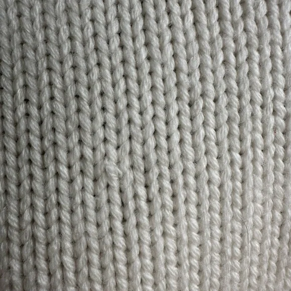 Aritzia Wilfred Rosemary Crewneck merino wool super soft sweater - Picture 12 of 17